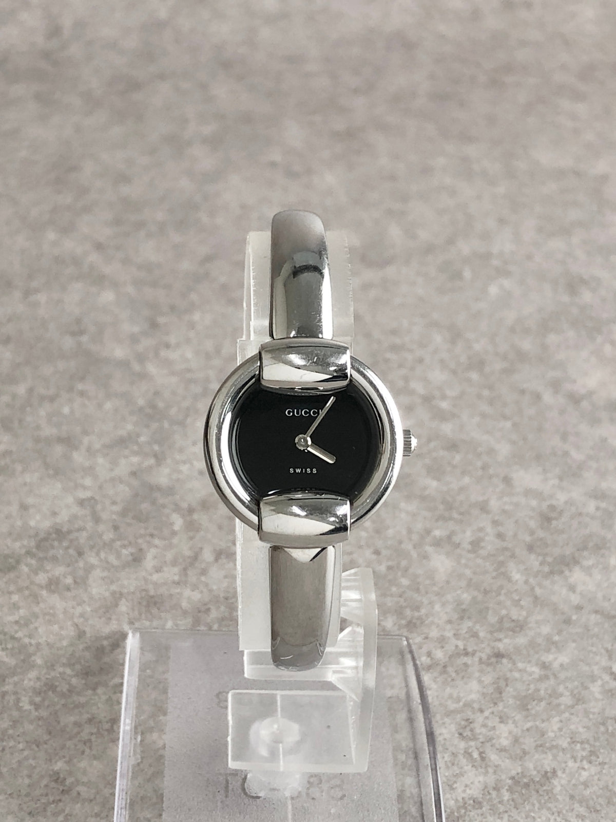 GUCCI Logo Quartz Watch Silver 1400L Vintage u3iytm