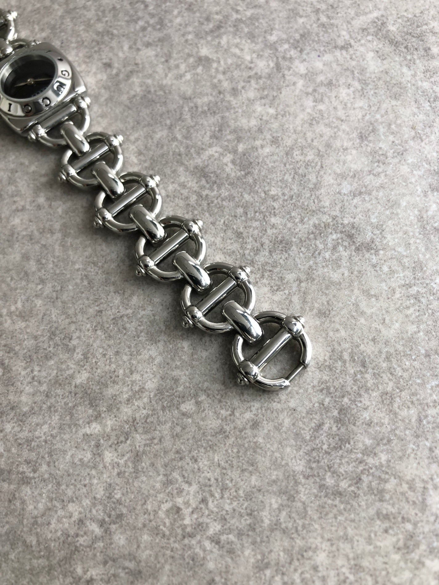 GUCCI Logo Quartz Watch Silver 6400L Vintage kph2tw