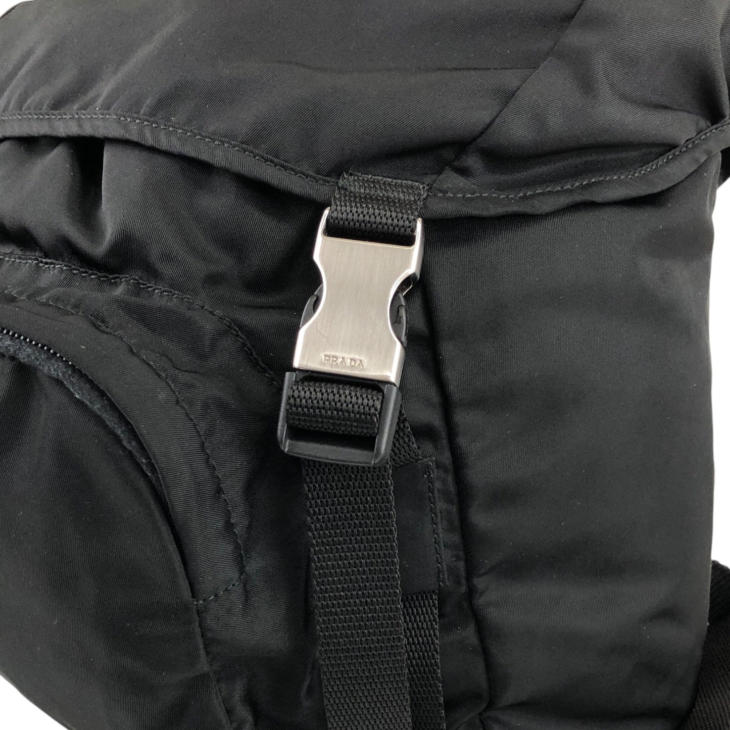 PRADA Tessuto Triangle Logo Backpack Black Vintage 6jg2ux