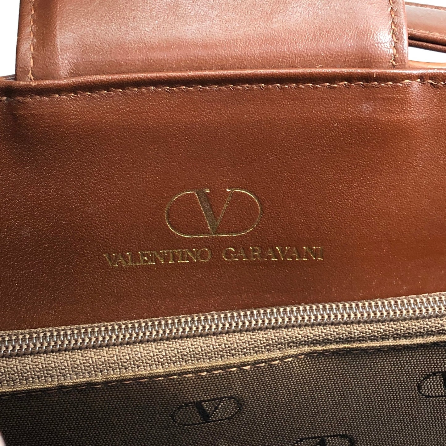 VALENTINO GARAVANI Logo Shoulder bag Brown Vintage 3vzxyh