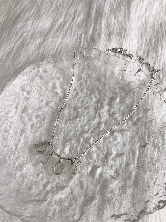 Christian Dior Logo Charm Necklace Silver Vintage fpf7en