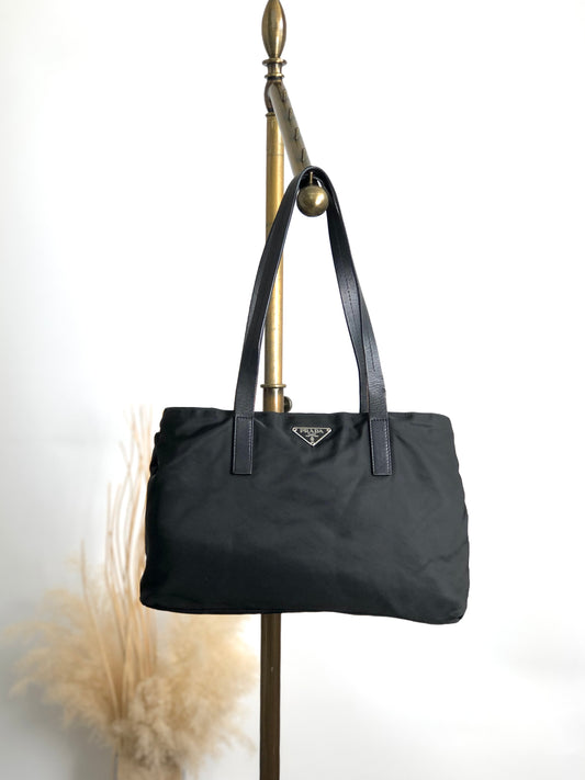 PRADA Tessuto Triangle Logo Totebag Black Vintage 6dyded