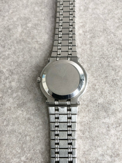 GUCCI Logo Watch Silver 9100L Vintage g8dhxw
