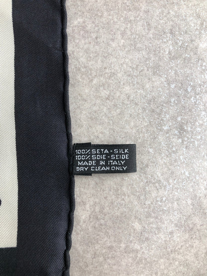 CELINE Scarf Black×White Vintage 3nepaj