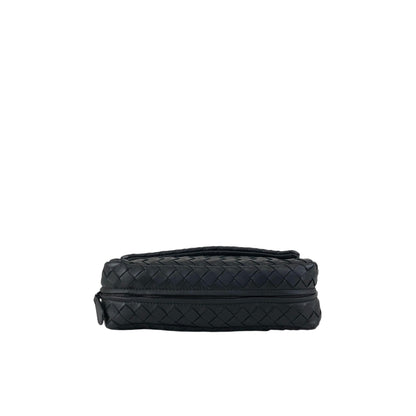 Bottega Veneta Intrecciato Shoulder bag Black Vintage 37ps5x