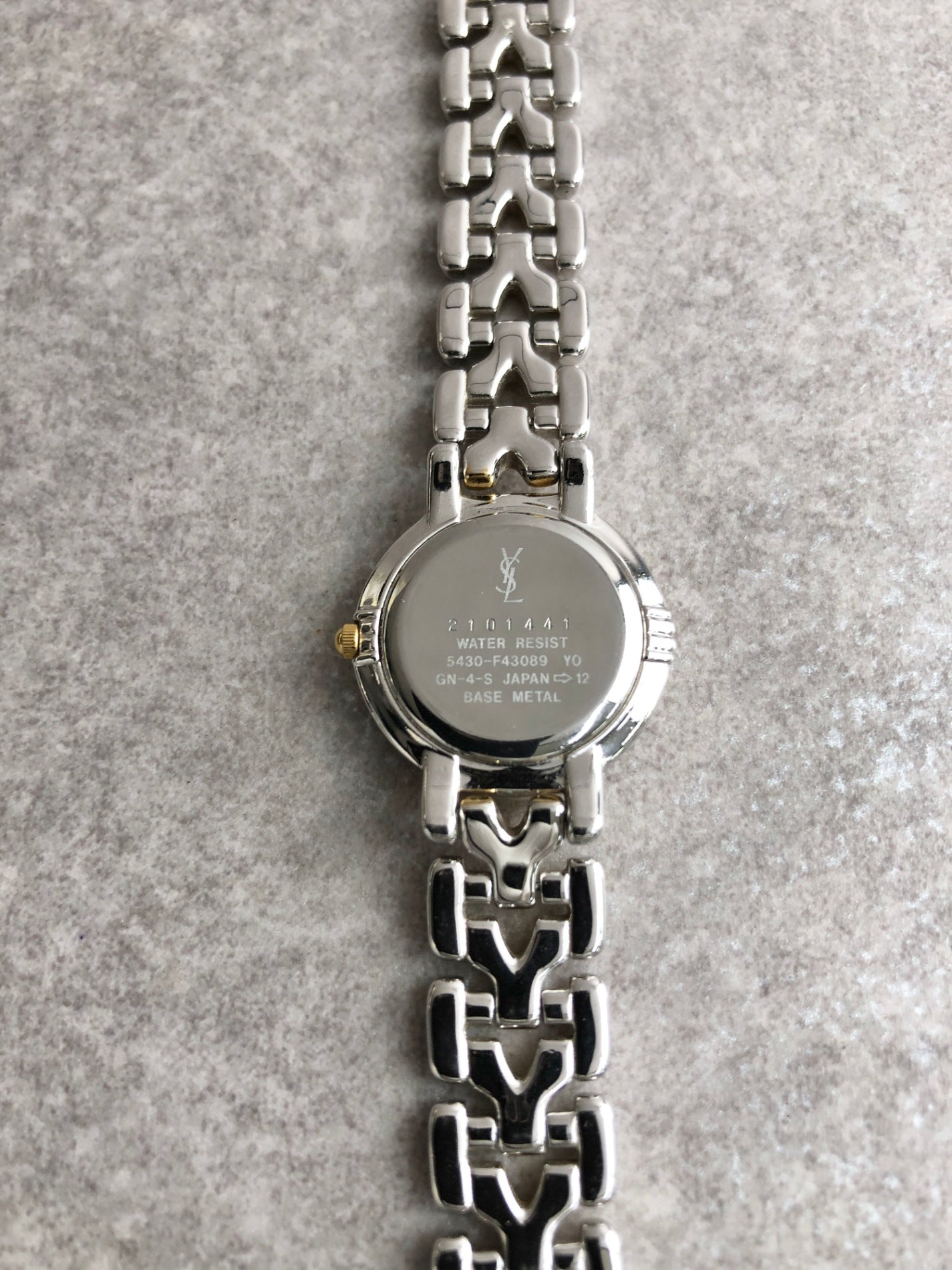 Yves Saint Laurent YSL Logo Watch Silver×Gold 5430-F43089 Vintage zbnrnv