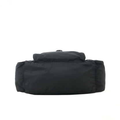 PRADA Triangle Logo Logo Motif Nylon Shoulder bag Black Vintage b8ck4u
