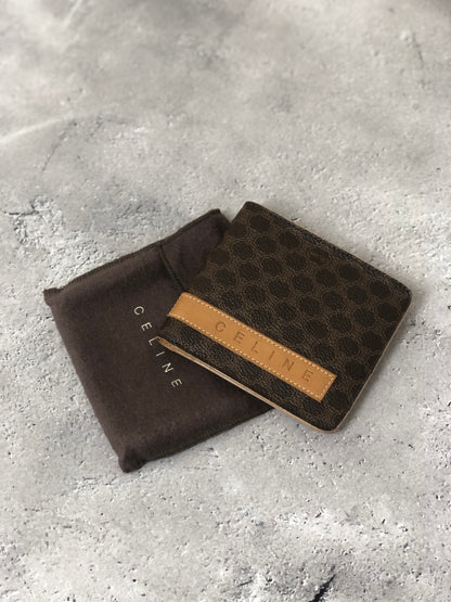 CELINE Macadam Blason Logo Folded Wallet Brown Vintage bvnn7k