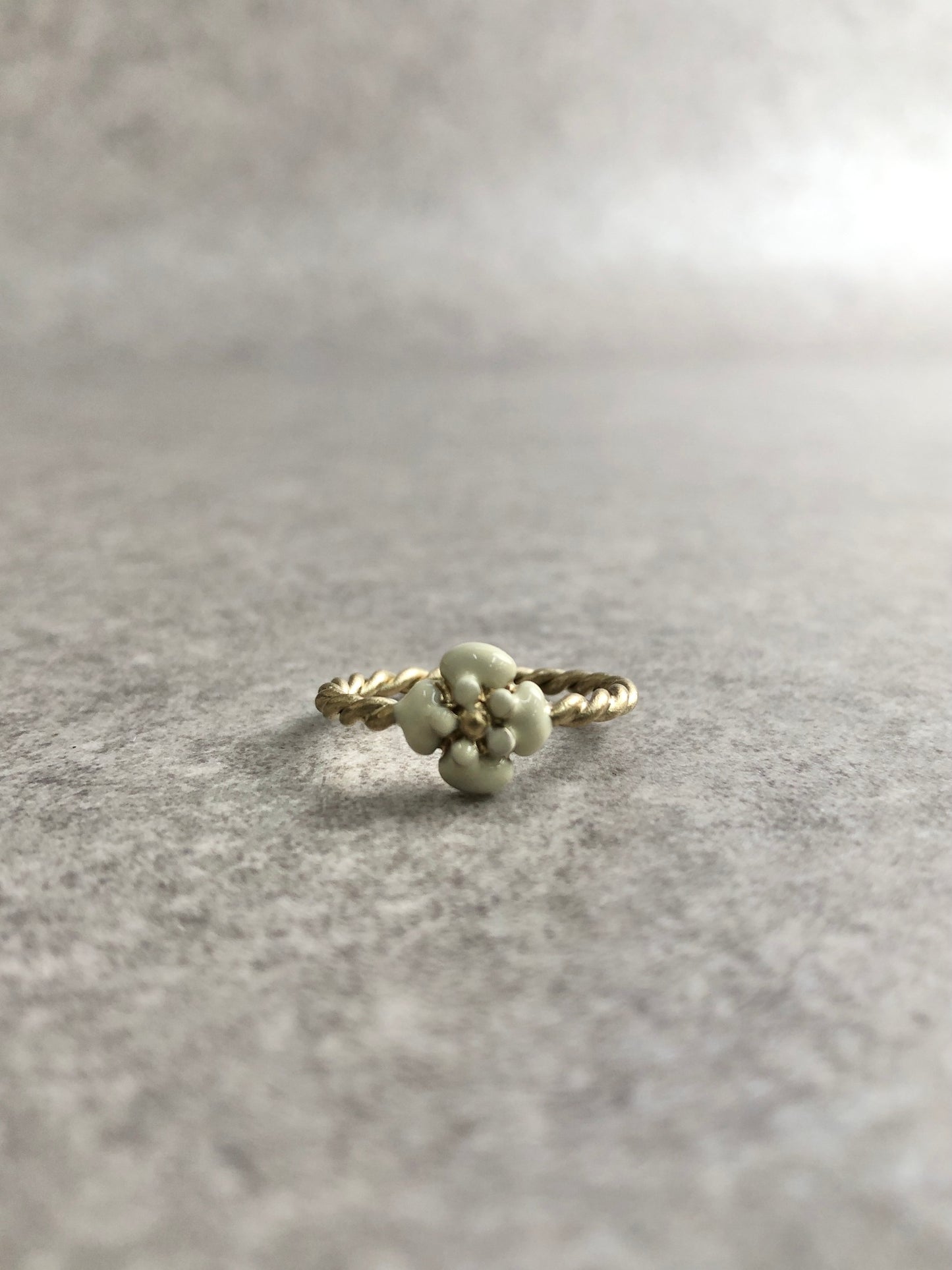 CHANEL Ring Gold×White Vintage 5ur5fy