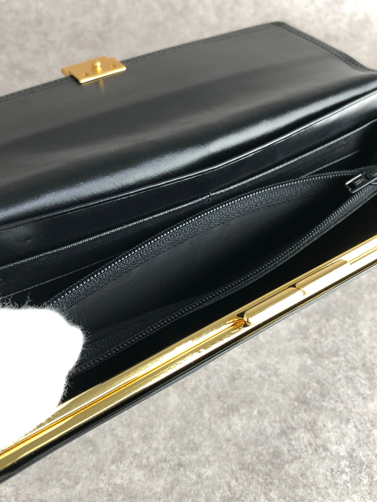GIVENCHY Logo Long Wallet Black Vintage a34me5