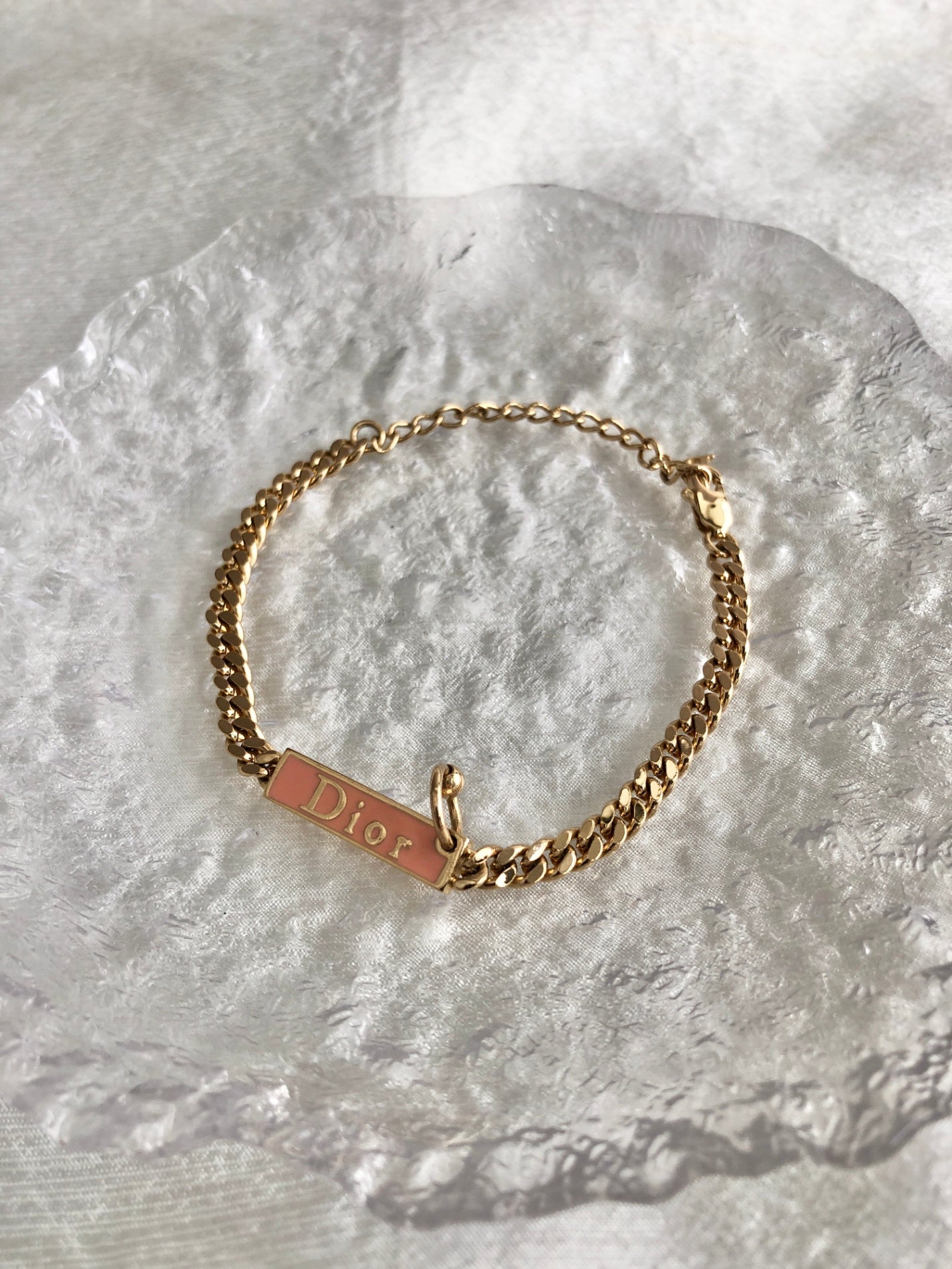 Christian Dior Logo Bracelet Gold Vintage 7vjsm4