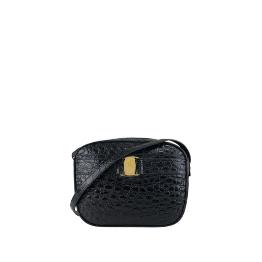 Salvatore Ferragamo Logo Shoulder bag Black Vintage 2vgt32