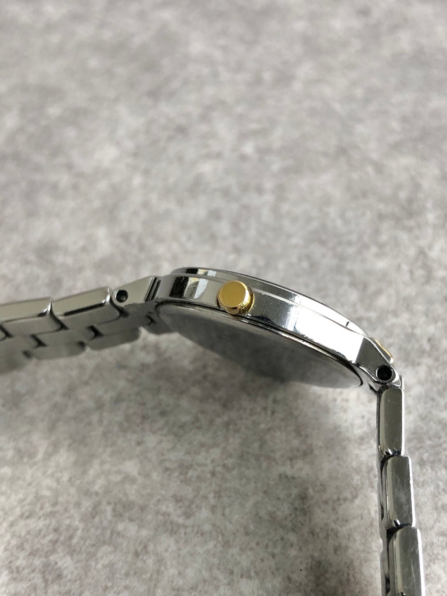 Yves Saint Laurent YSL Logo Watch Silver×Blue Vintage 3x8viy