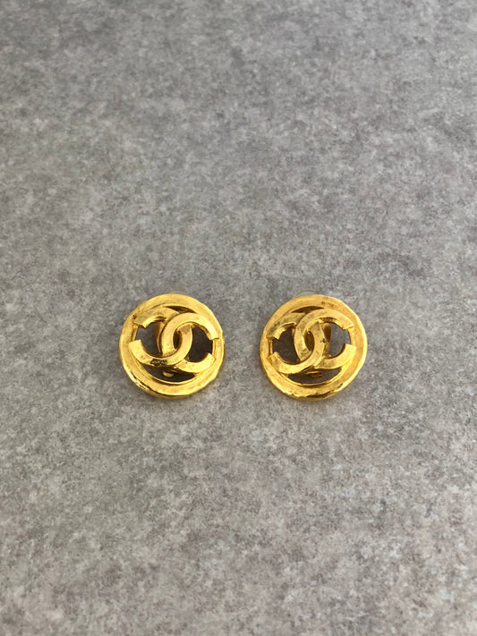 CHANEL Coco Mark Earrings Gold Vintage grrpr7