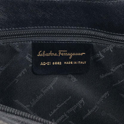 Salvatore Ferragamo Gancini Shoulder bag Black Vintage 3v3rtg