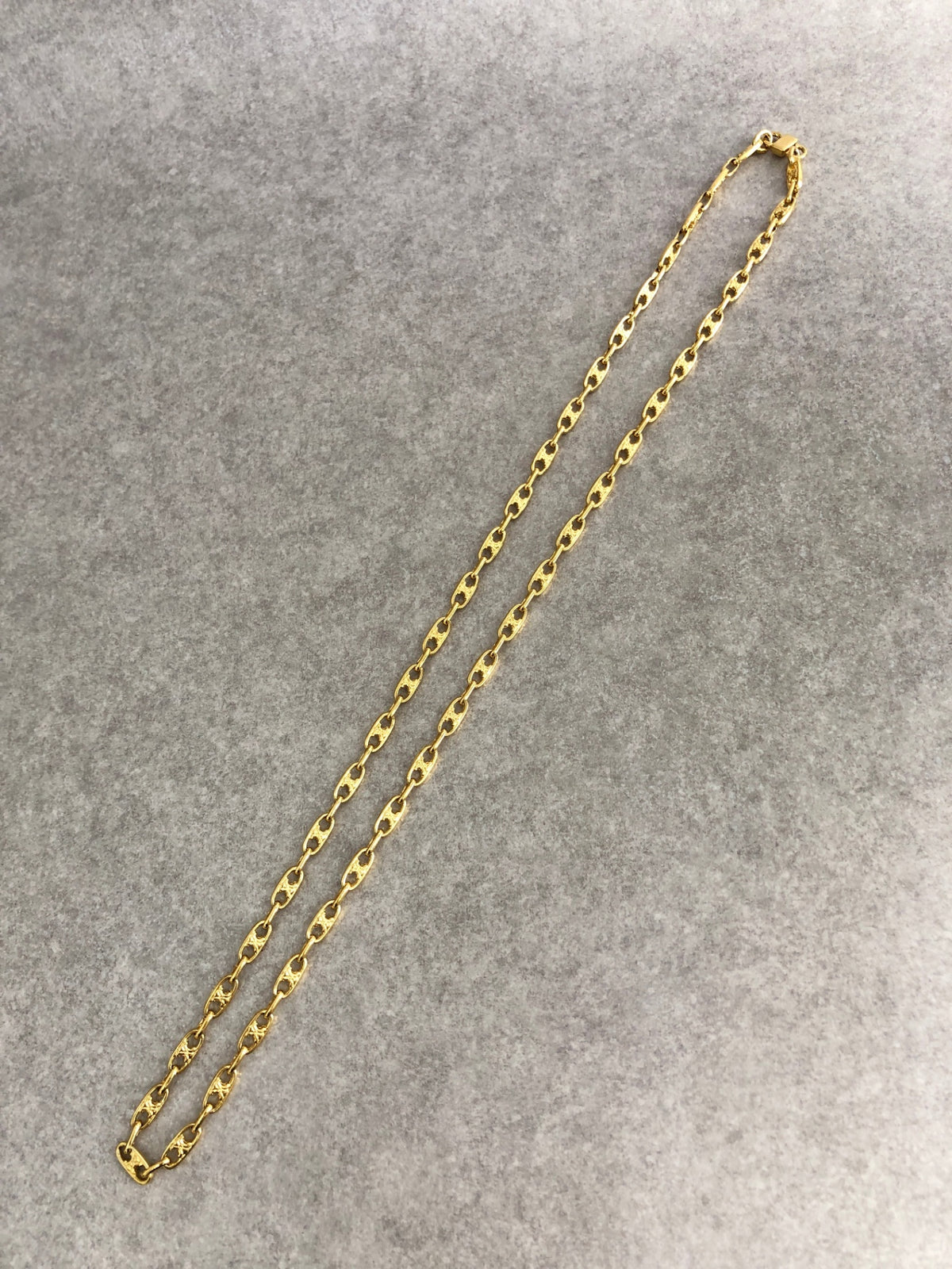CELINE Triomphe Necklace Gold Vintage 3g8gw4