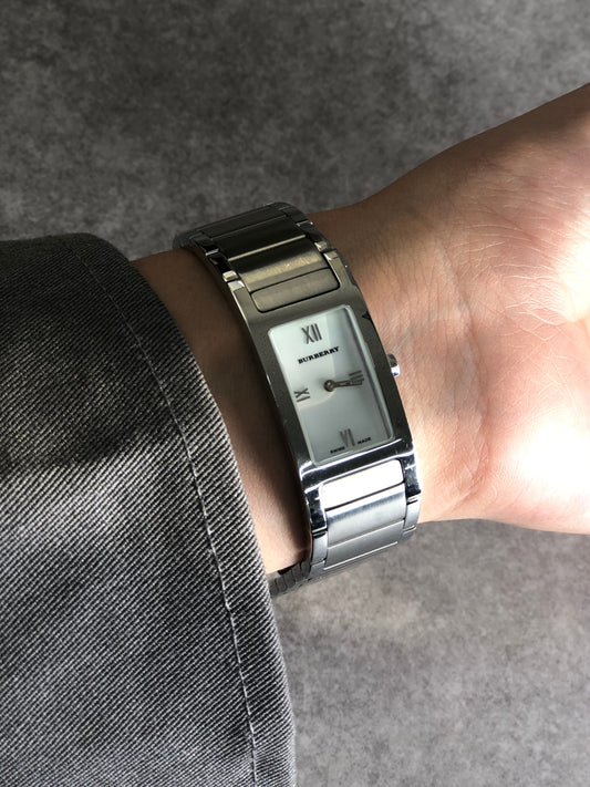BURBERRY Quartz Watch Silver 14000L Vintage z4wz28