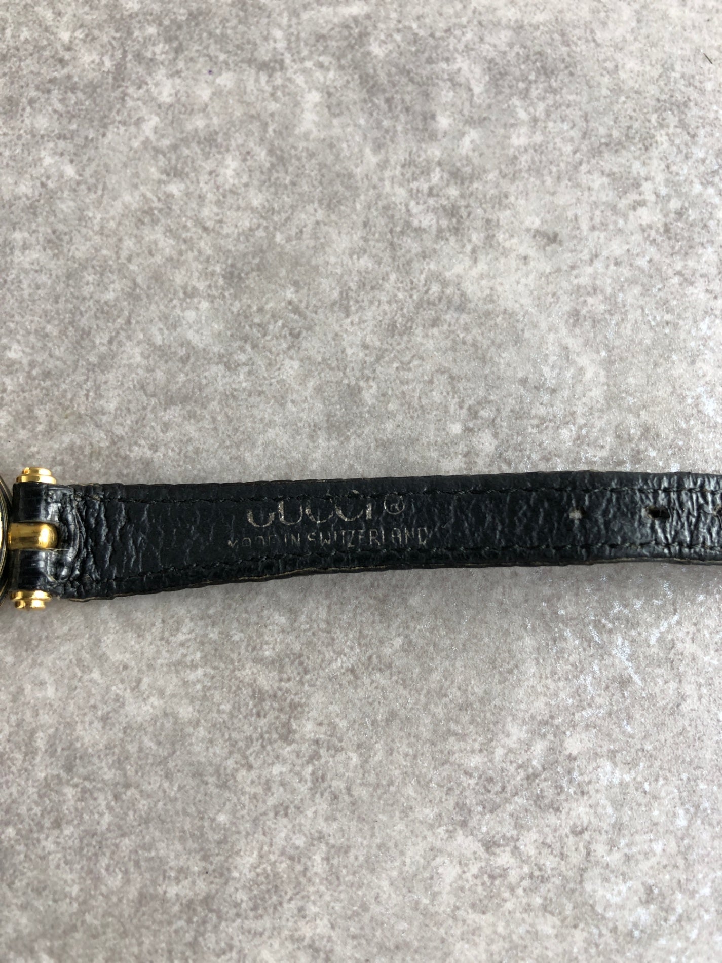 GUCCI Logo Watch Black×Gold Vintage 5b3ugy