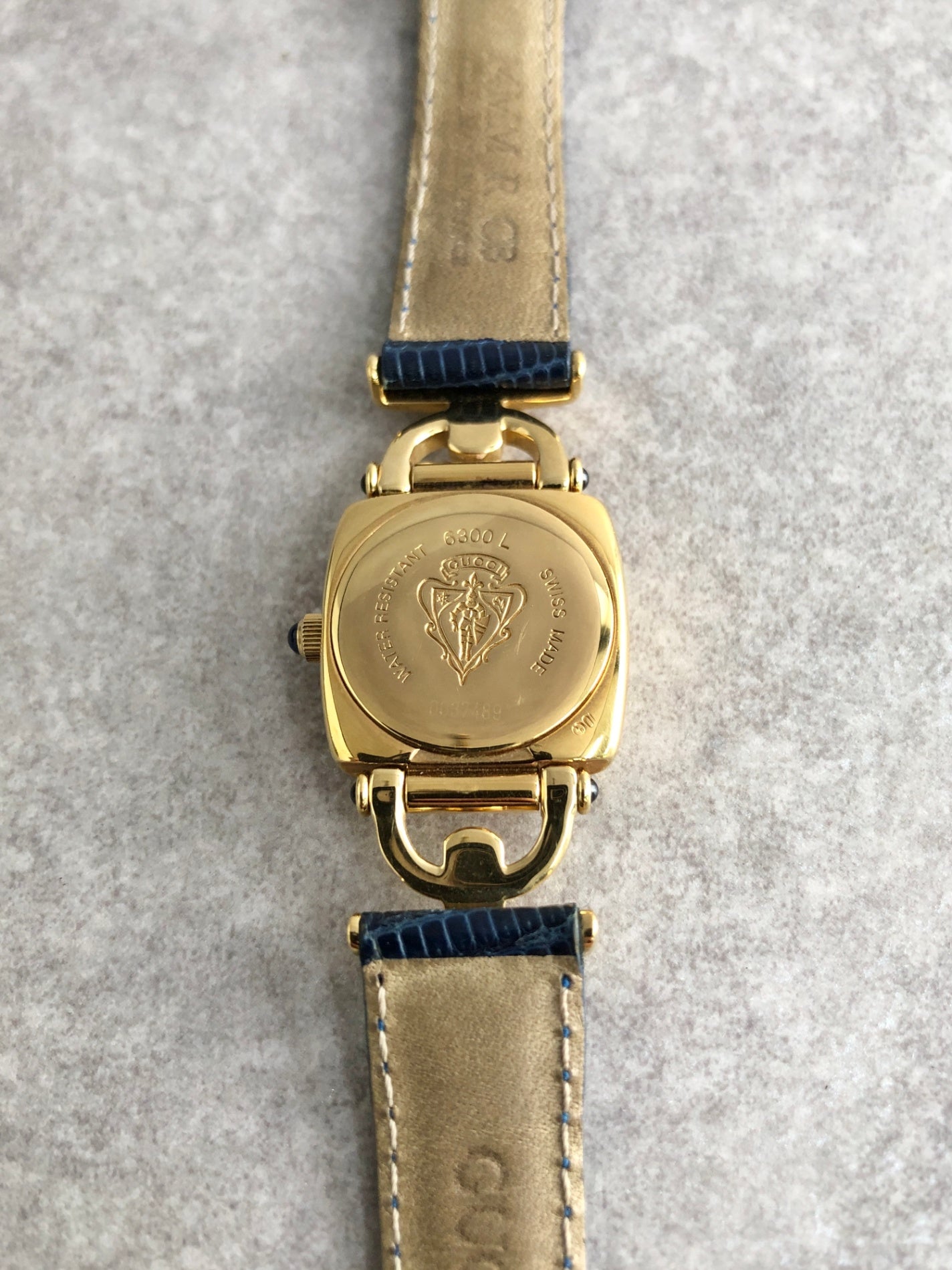 GUCCI Horse Bit Watch Gold×Blue Vintage dfsa2j