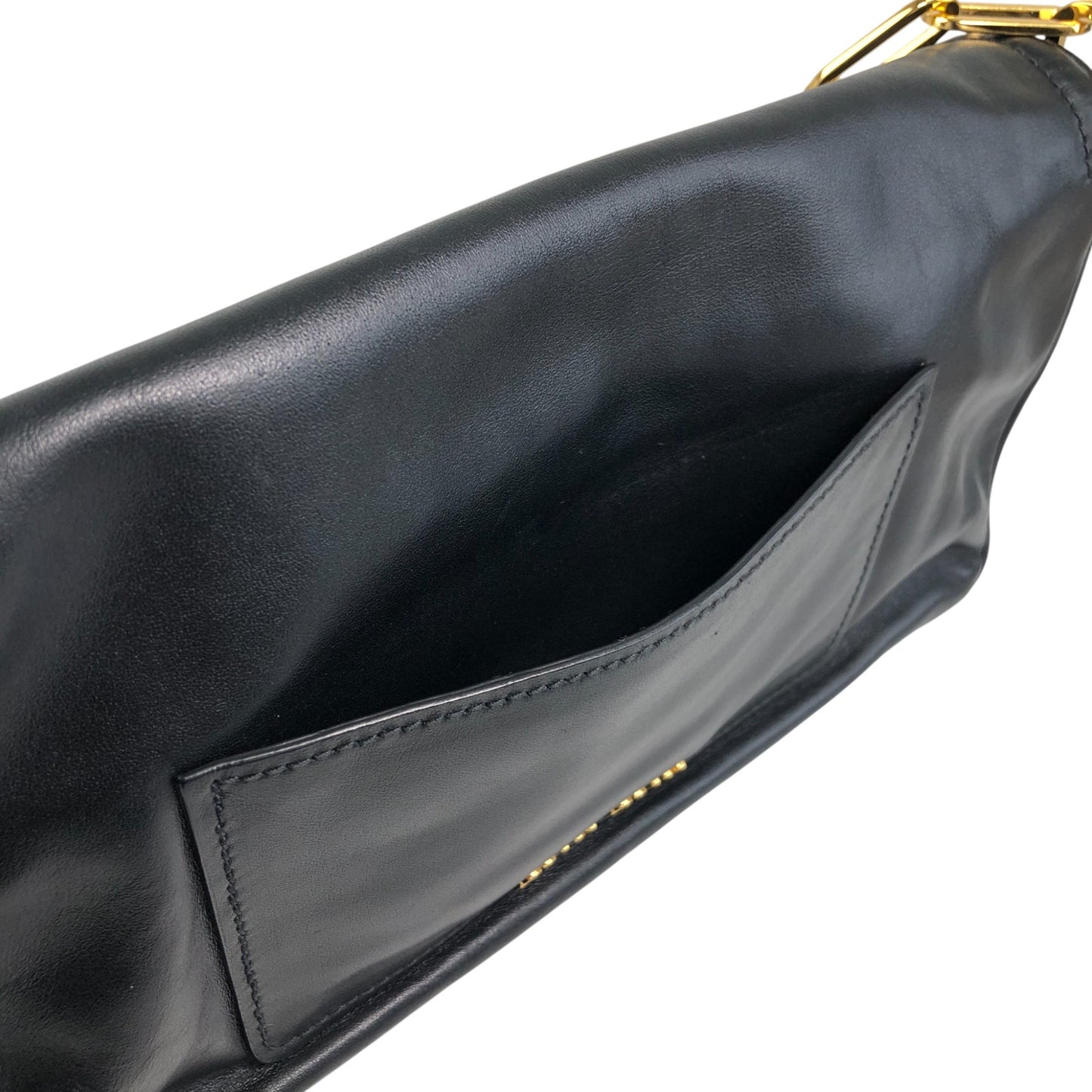 miumiu Turn Lock Chain Shoulder bag Black Vintage prsynv