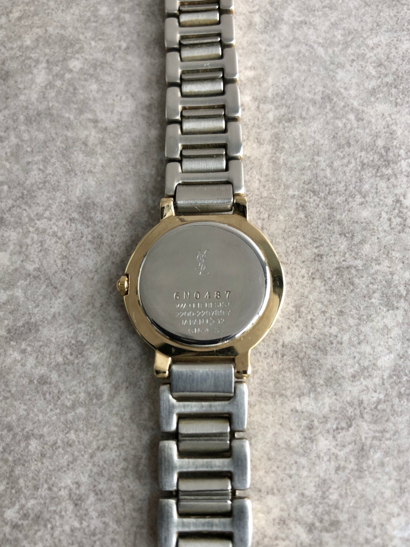 Yves Saint Laurent YSL Logo Quartz Watch Silver×Gold 2200-229789 Vintage 84wevi