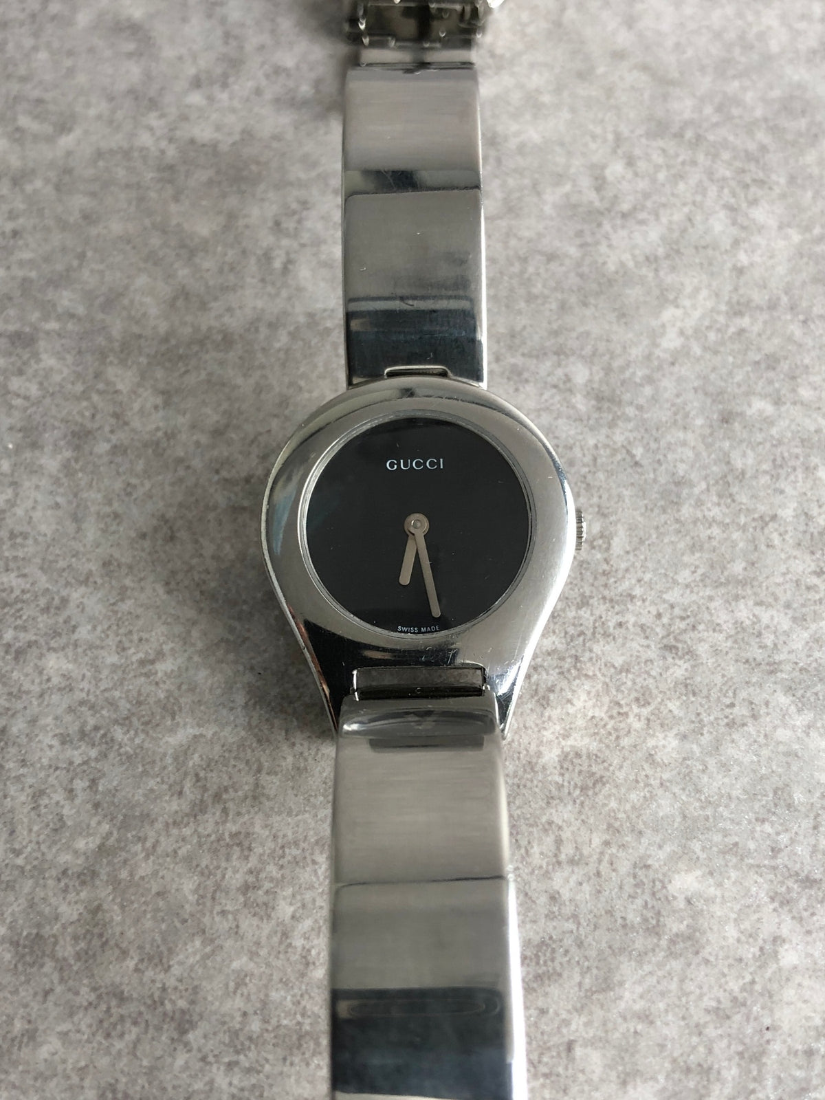 GUCCI Logo Quartz Watch Silver 6700L Vintage 7uaka3