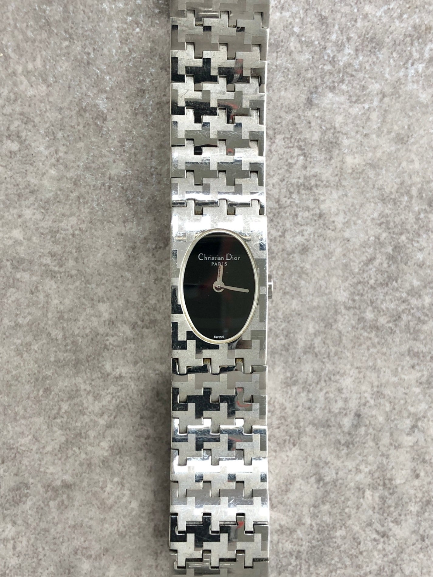 Christian Dior Logo Bangle Quartz Watch Silver D70-100 Vintage jymbmu