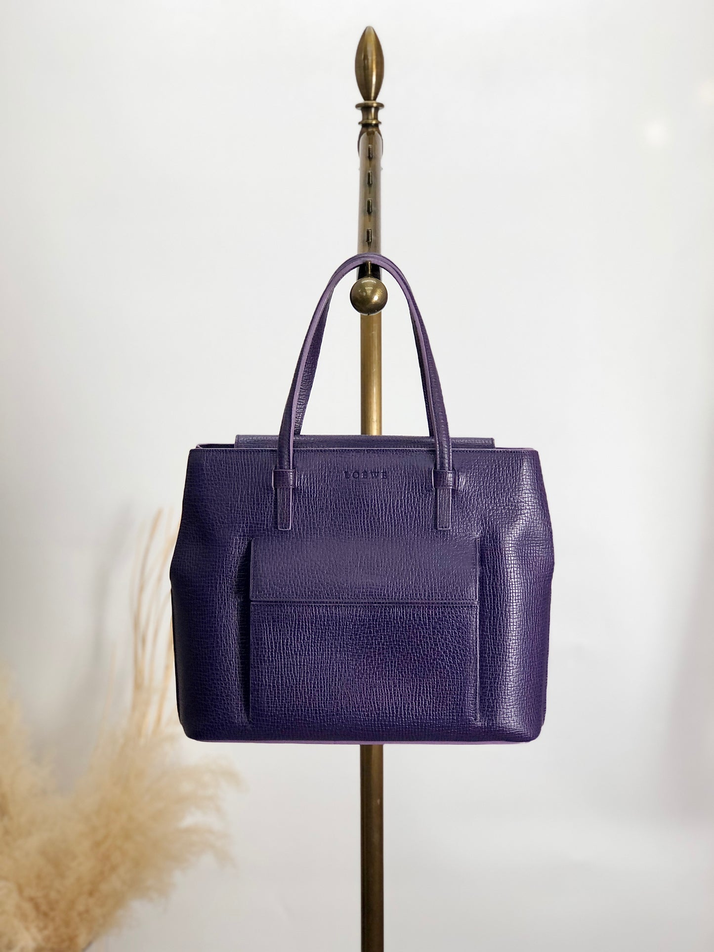 LOEWE Logo Embossed Handbag Purple Vintage rxpumj