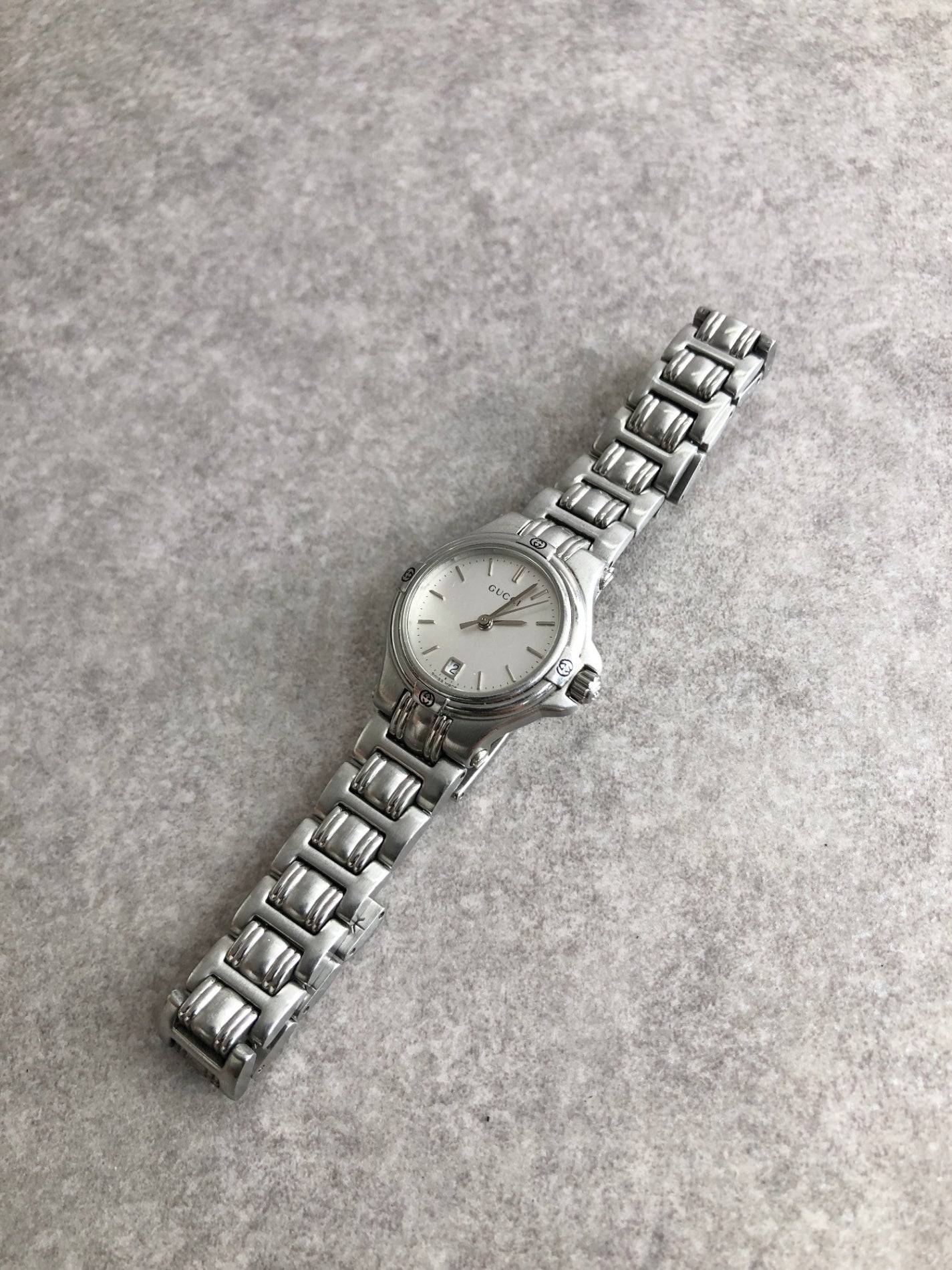 GUCCI GG Watch Silver 9040L Vintage 8xaiw7