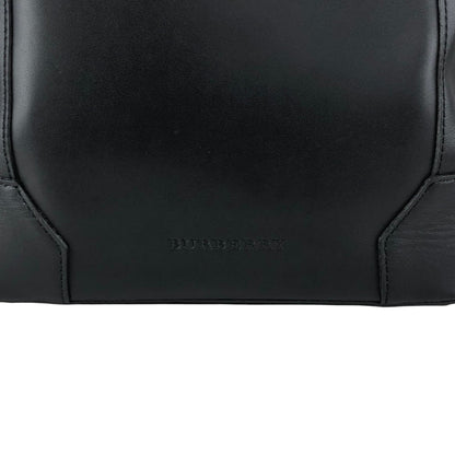 BURBERRY Logo Embossed Shoulder bag Black Vintage h85zzd