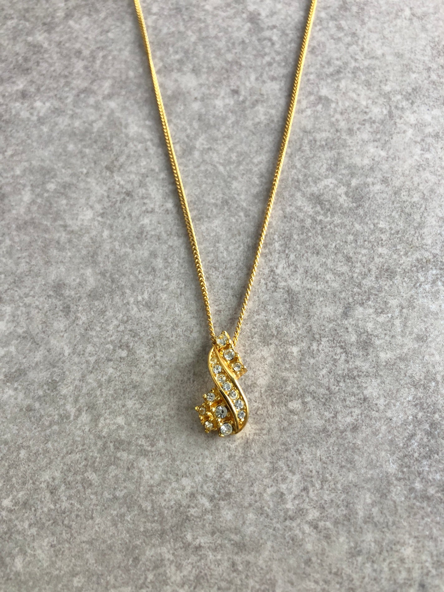 Christian Dior Rhinestone Necklace Gold Vintage dbjtpu