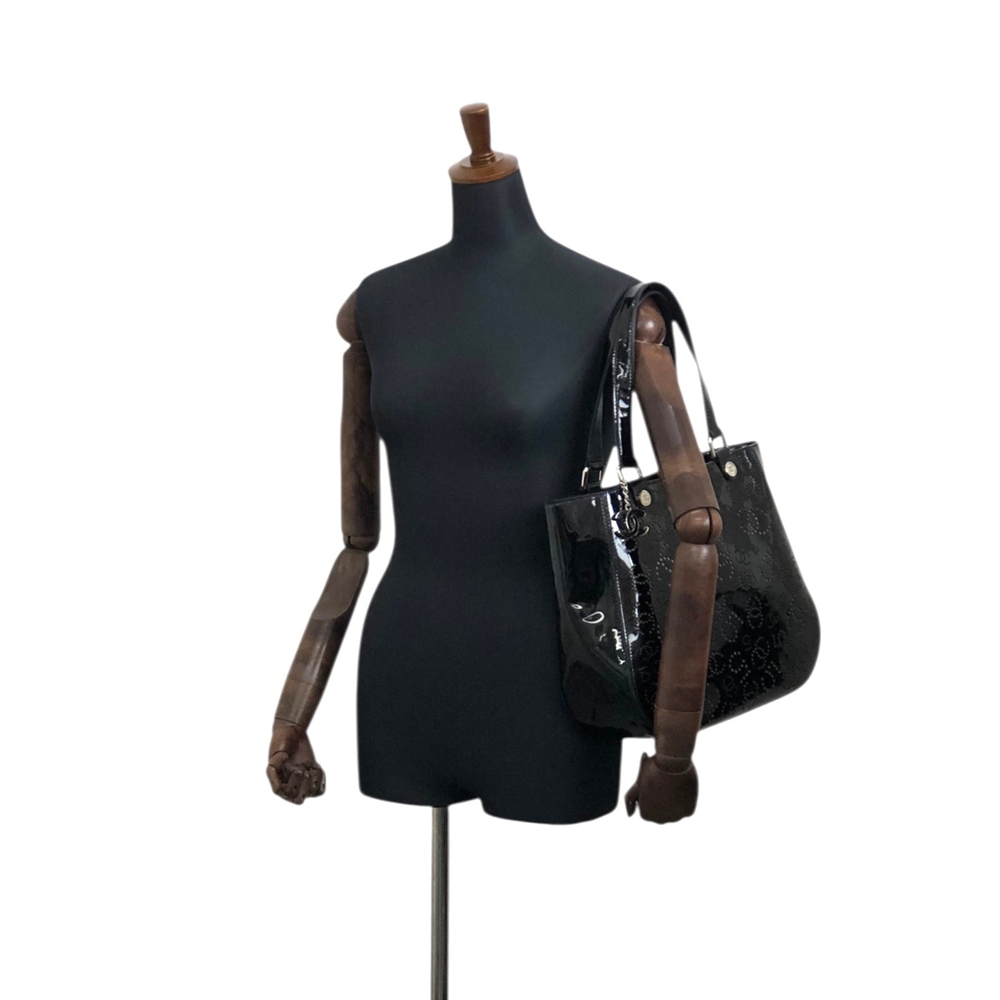CHANEL Coco Mark Totebag Black Vintage xpyt38