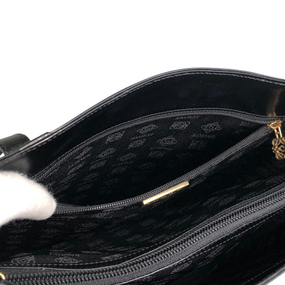 LOEWE Logo Embossed Shoulder bag Black Vintage pyktz8