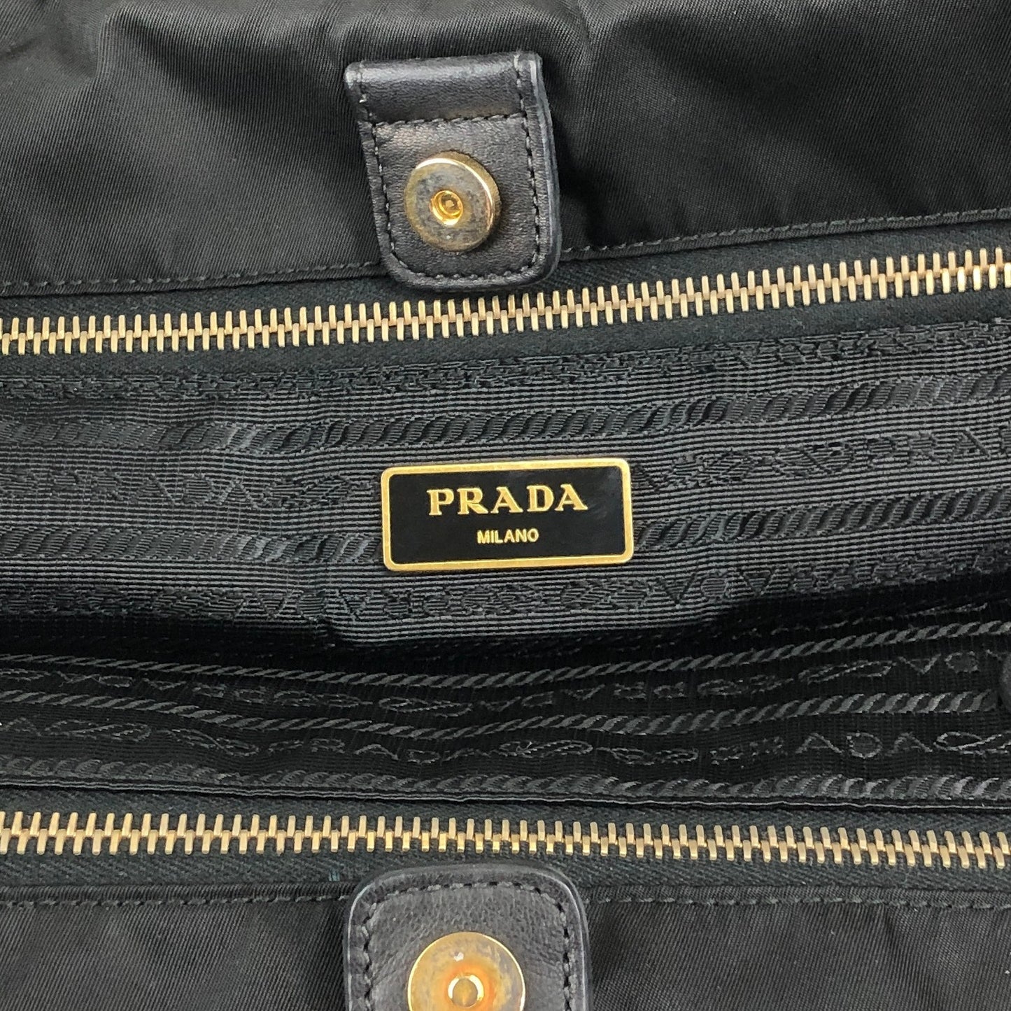 PRADA Tessuto Triangle Logo Front Pocket  Totebag Black Vintage 6rrumw