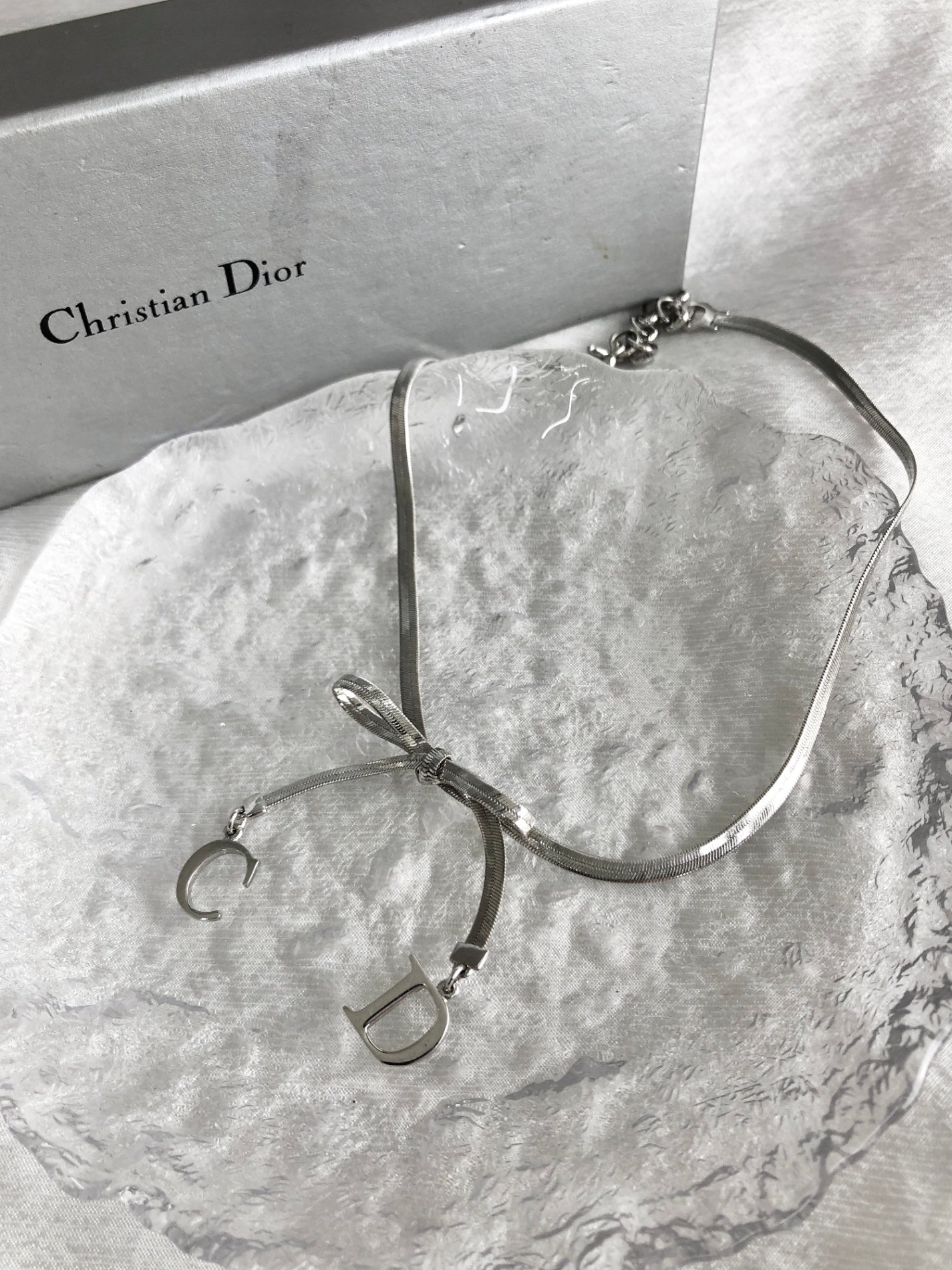Christian Dior CD Logo Ribbon Necklace Silver Vintage xxdfsh