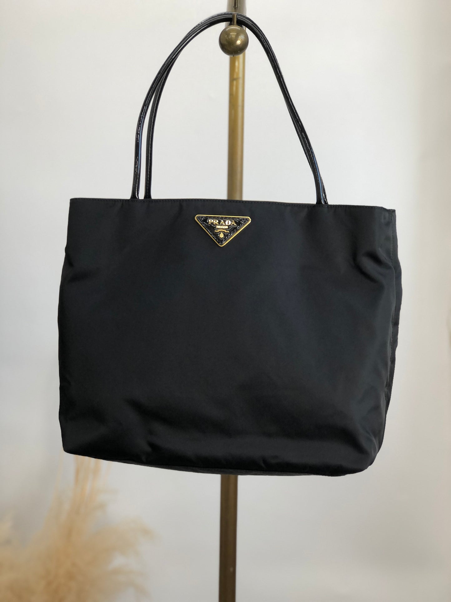 PRADA Triangle Logo Shoulder bag Totebag Black Vintage kv3efh