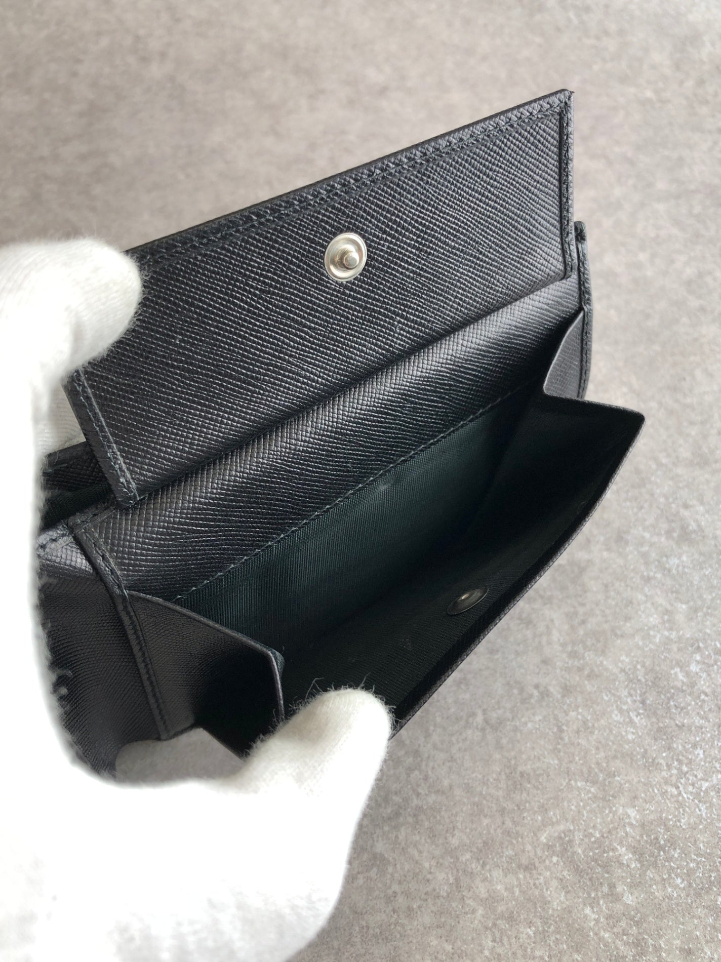 PRADA Logo Embossed Folded Wallet Black Vintage g5i3kc