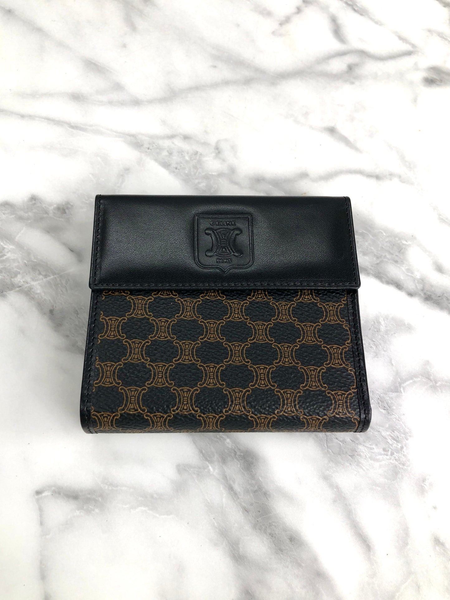 CELINE Macadam Blason Folded Wallet Black Vintage xtw4xv