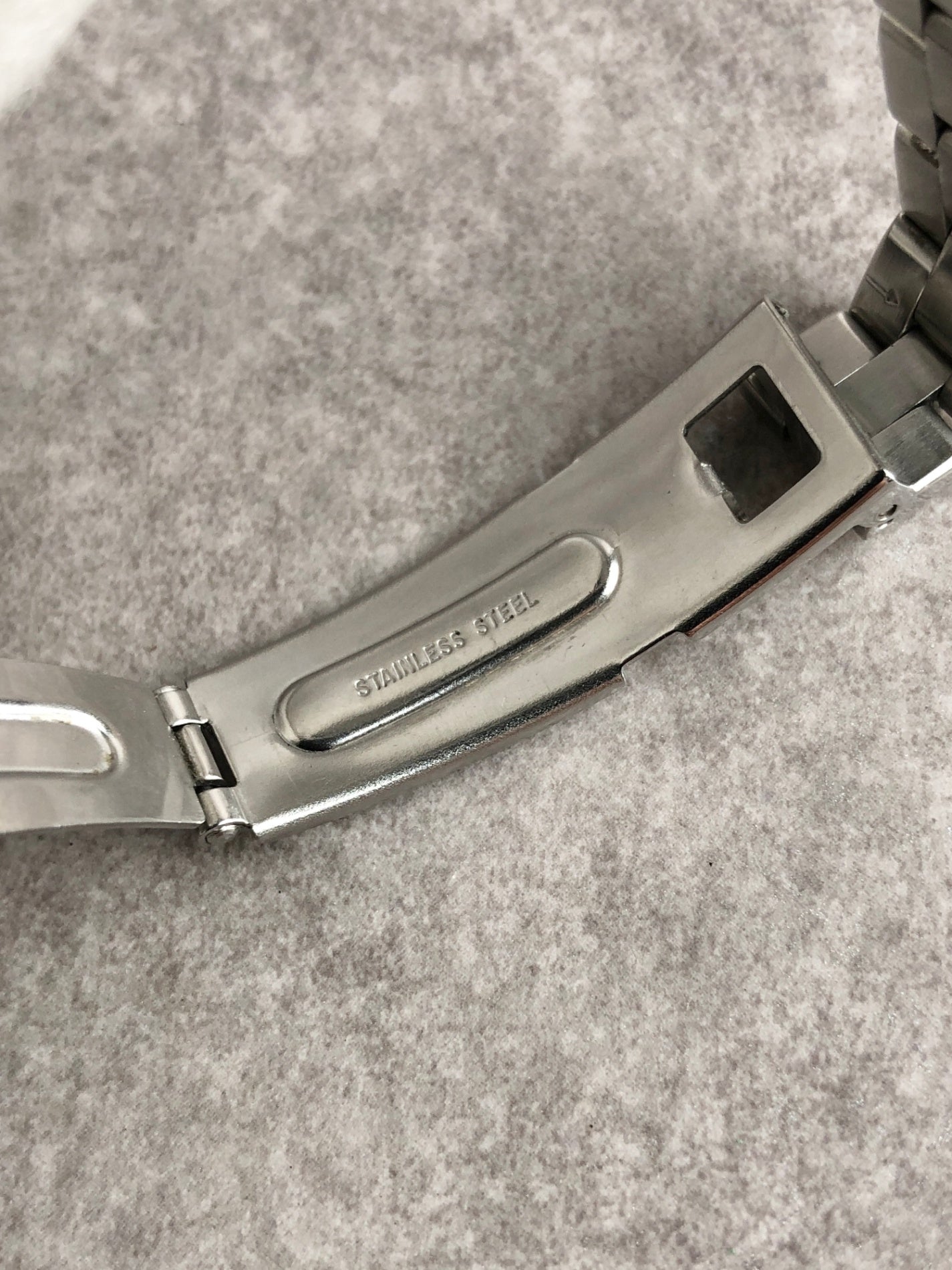Yves Saint Laurent YSL Logo Watch Silver×Blue Vintage 3x8viy