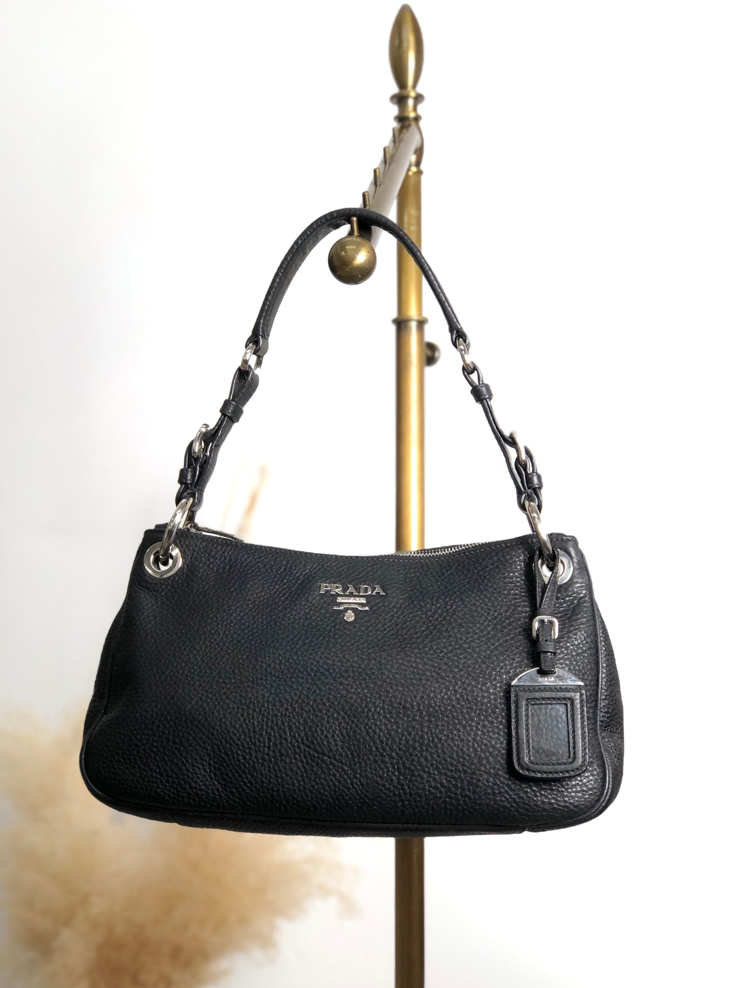PRADA Logo Shoulder bag Black Vintage j4hmuw