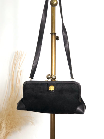 CELINE Triomphe Metal Closure Shoulder bag Black Vintage vxya2a