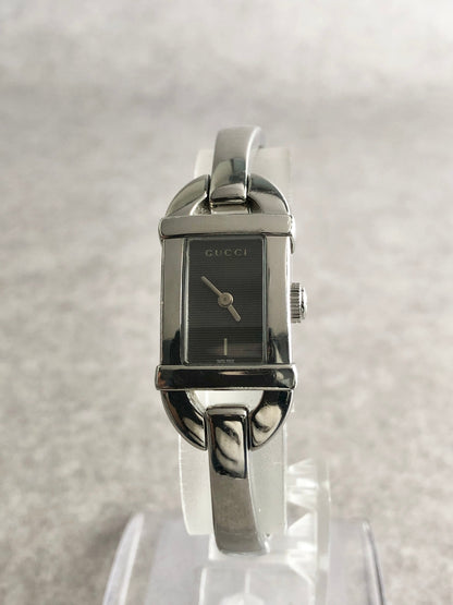 GUCCI Logo Quartz Watch Silver 6800L Vintage fuynkf