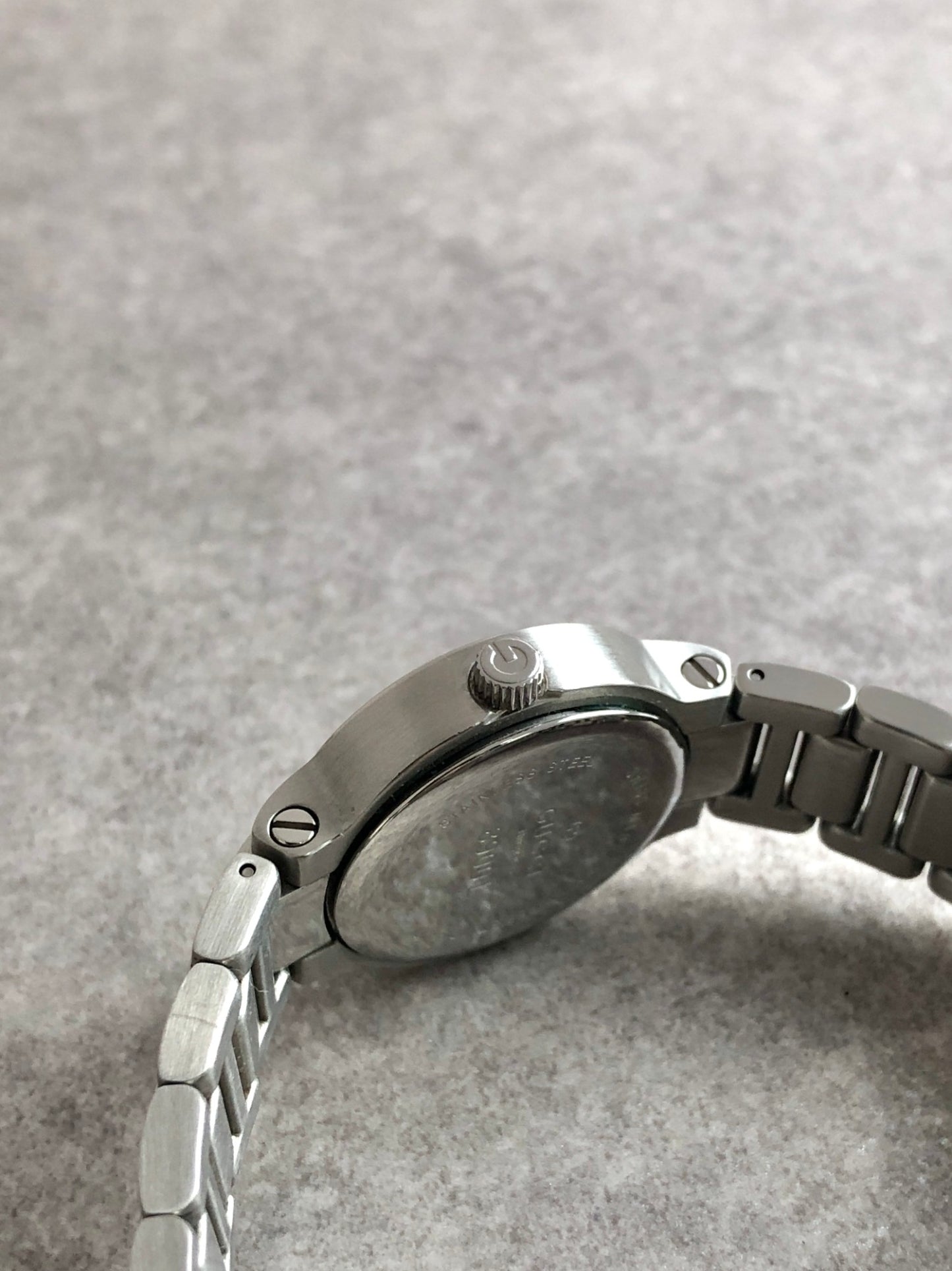 GUCCI Watch Silver×Black 8900L Vintage n8mf5a