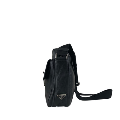 PRADA Triangle Logo Front Buckle Front Pocket Shoulder bag Black Vintage fg3jes