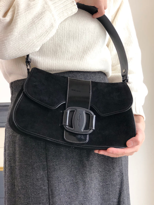 Salvatore Ferragamo Gancini Shoulder bag Black Vintage p6iss8