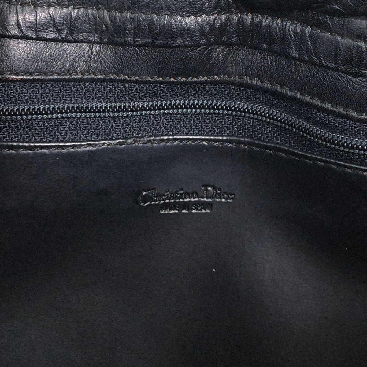 Christian Dior CD Logo Drawstring Shoulder bag Black Vintage 3cpukr