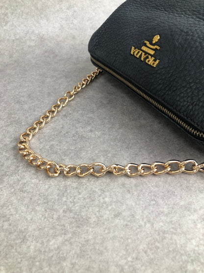 PRADA Logo Small Chain Handbag Navy Vintage vycuvh