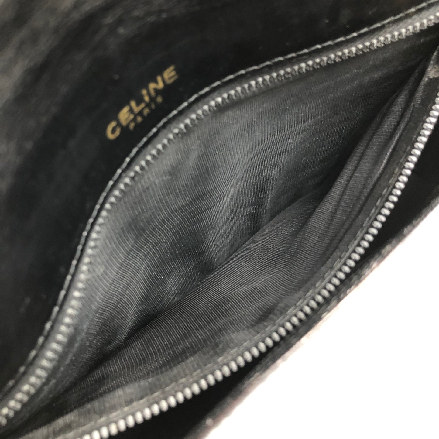 CELINE Blason Emblem Motif Chain Shoulder bag Black Vintage 2bfdfw