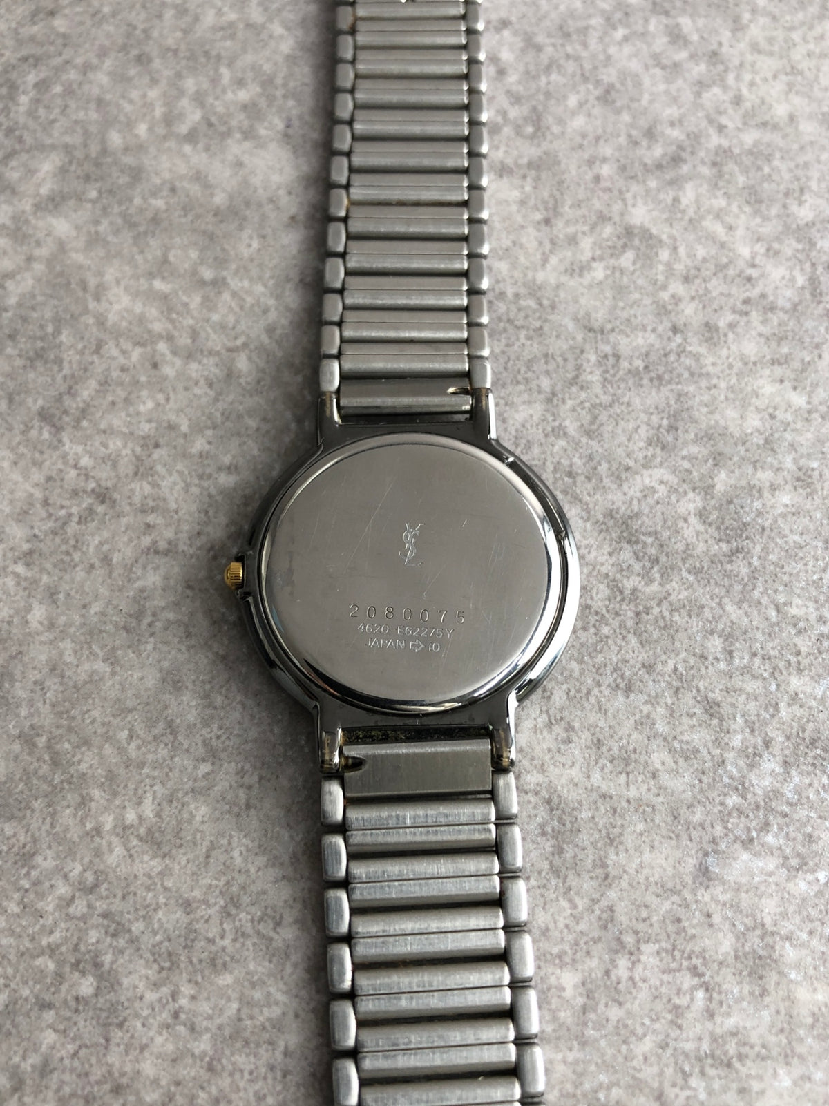 Yves Saint Laurent YSL Logo Quartz Watch Silver×Gold 4820-E62275Y Vintage 4ck8hy