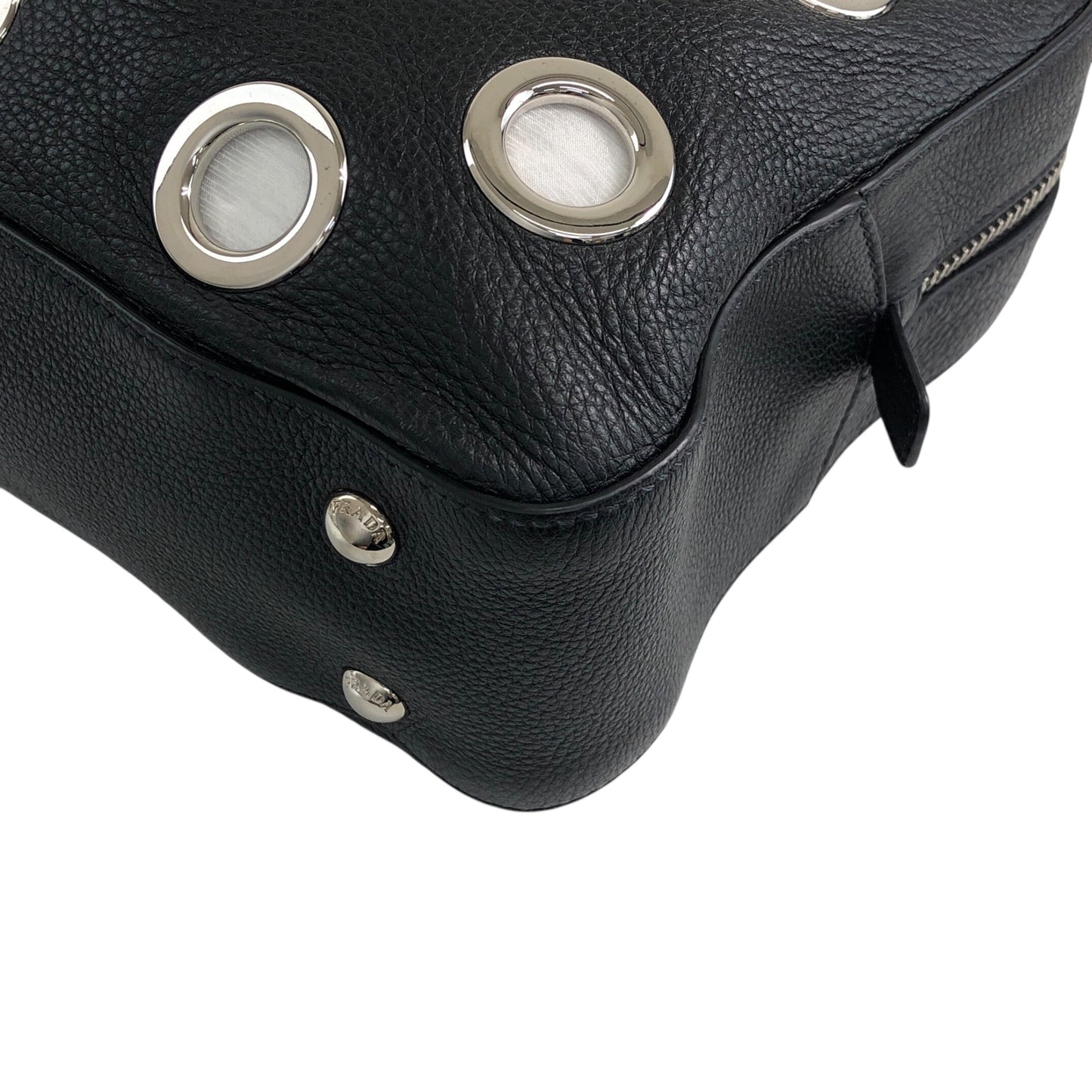 PRADA Logo Chain Handbag Black Vintage iubjy2